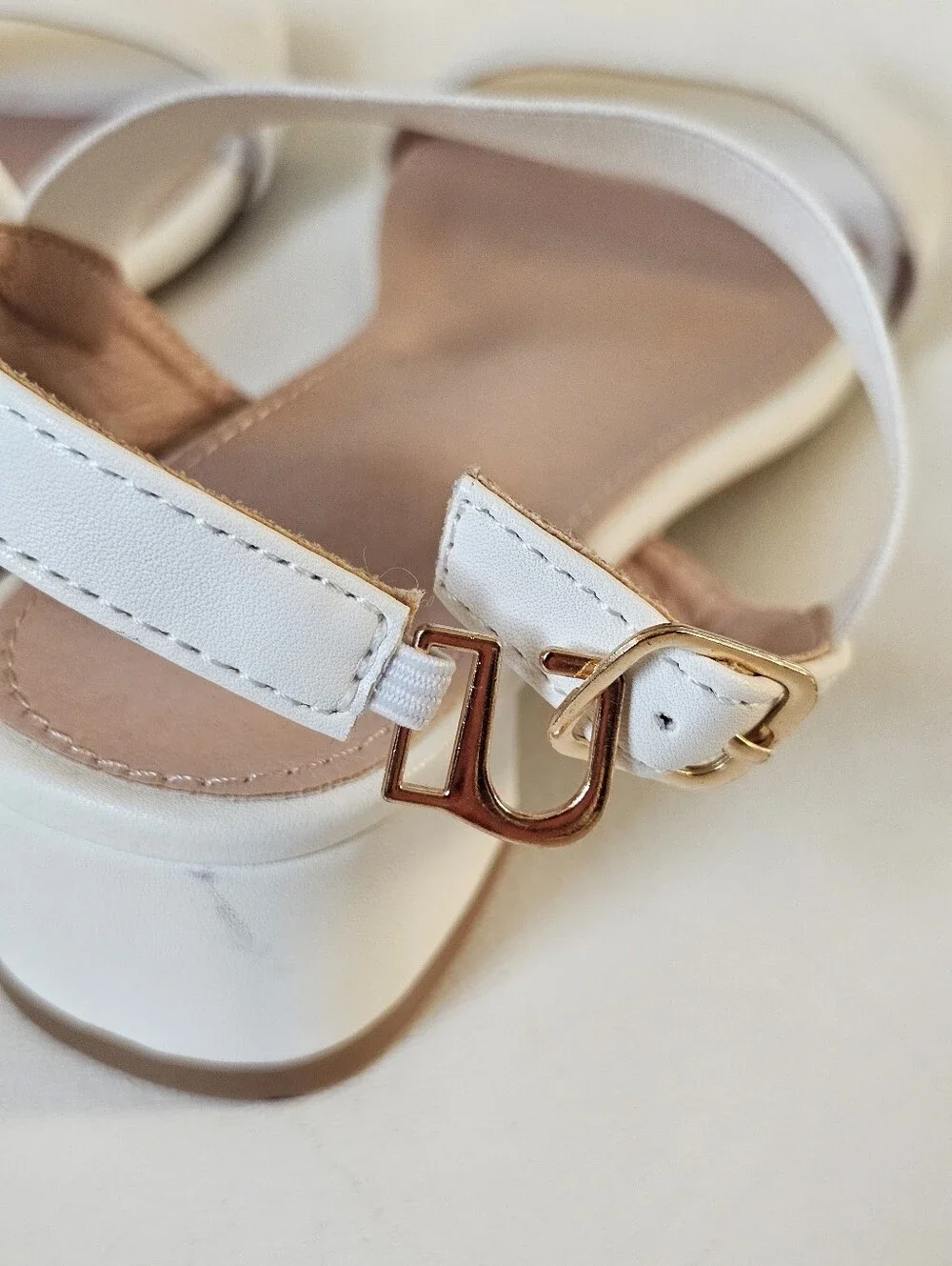 White Double Strap Low Block Heel Girls Sandals Girls EU 38 US 6 Dress Shoes